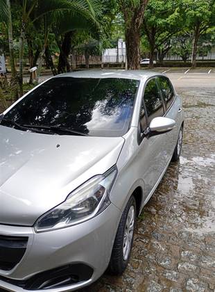PEUGEOT 208 1.2 ACTIVE 12V FLEX 4P MANUAL PEUGEOT 208 1.2 ACTIVE 12V FLEX 4P MANUAL